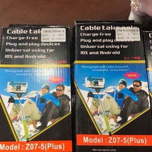 Selfie Sticks NIP Pack of 2 Black